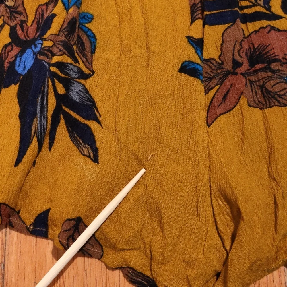 🌼Mustard Floral Romper